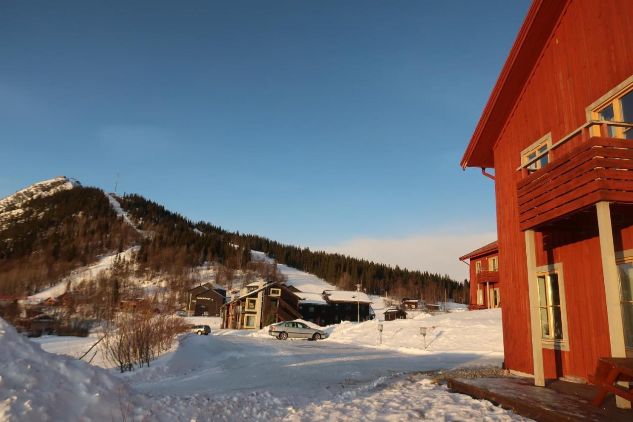 Funaesdalsporten Roeda Husen Funaesdalen Екстериор снимка