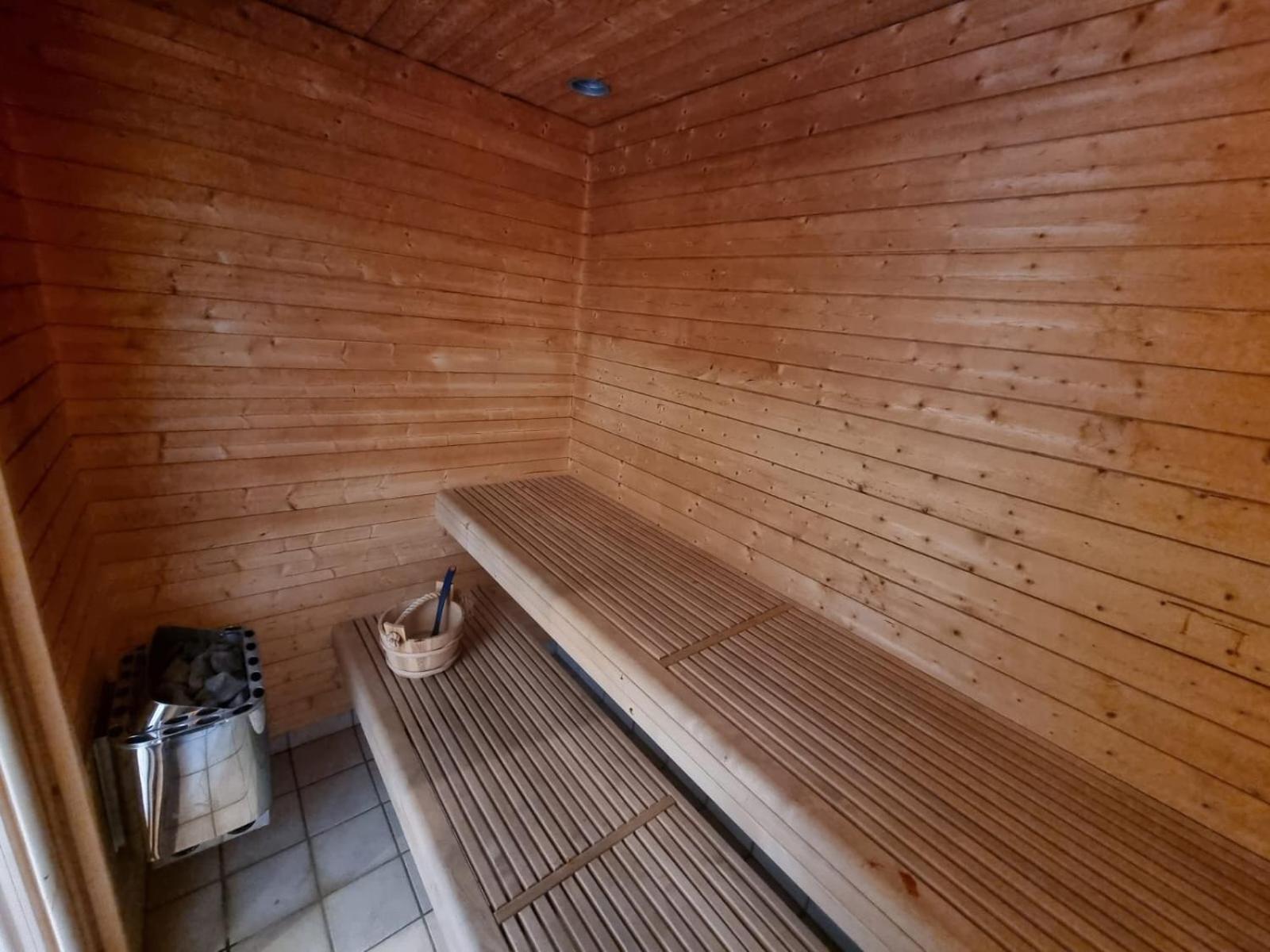 Funaesdalsporten Roeda Husen Funaesdalen Екстериор снимка